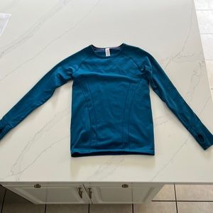 Kids Ivivva long sleeve (with thumb holes)